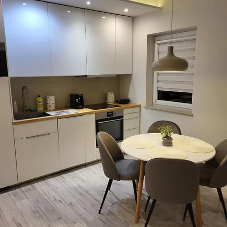 Rzeczypospolitej Apartment *